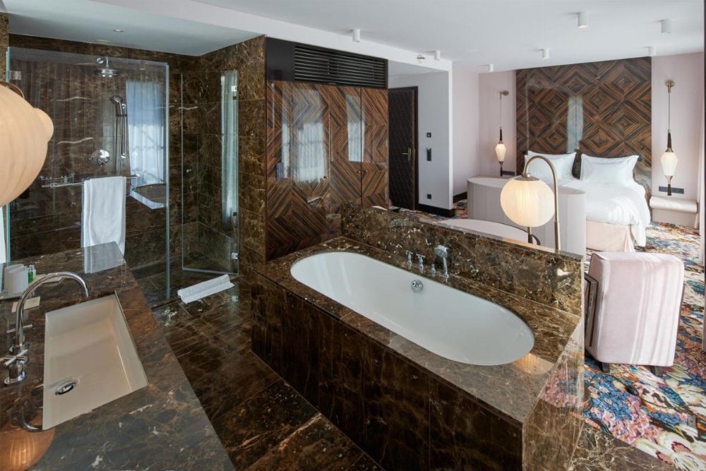 Hotel Topazz & Lamée